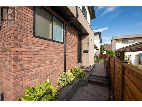 2763 Curts Street, Kelowna, BC - Outdoor With Exterior