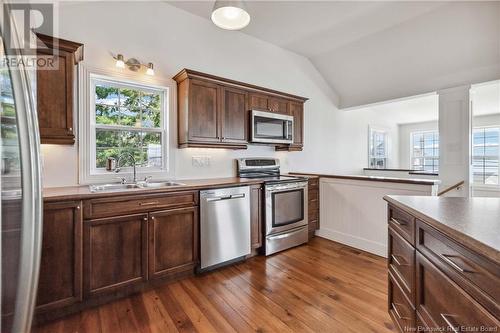 38 Port Royal Street, Shediac Bridge, NB - Indoor Photo Showing Kitchen With Double Sink