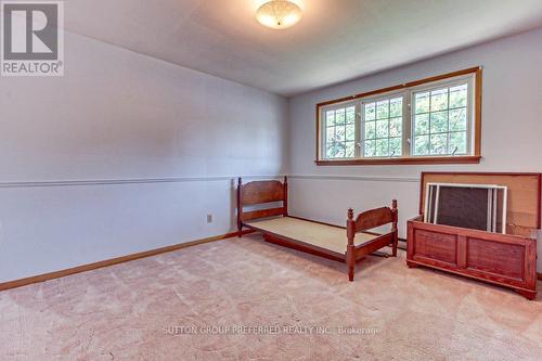 81 Strathcona Drive, London, ON - Indoor Photo Showing Other Room