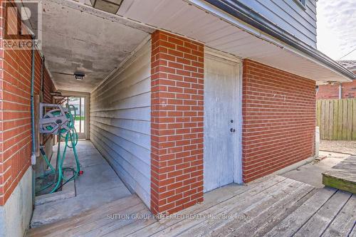 81 Strathcona Drive, London, ON - Outdoor With Exterior