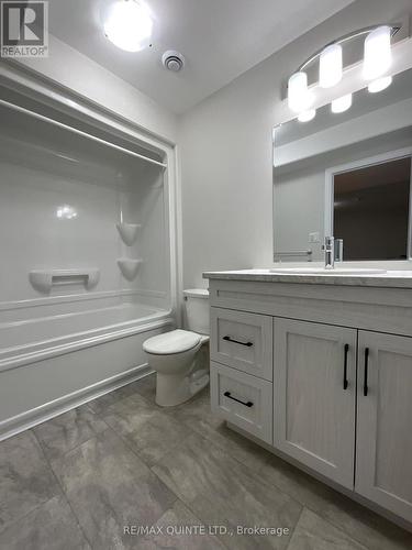 119 Aldersgate Drive, Belleville, ON - Indoor Photo Showing Bathroom