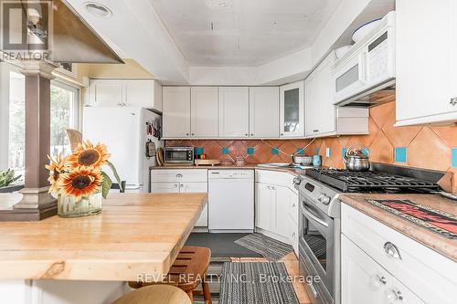 739 Concession 15 Road W, Tiny, ON - Indoor Photo Showing Kitchen