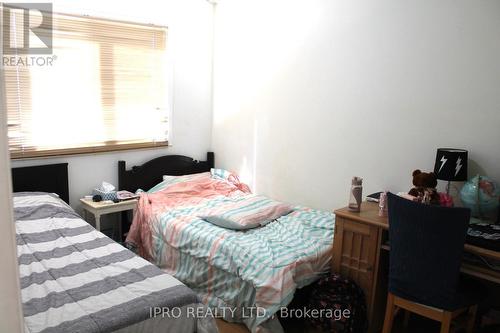 3496 Covent Crescent, Mississauga (Churchill Meadows), ON - Indoor Photo Showing Bedroom