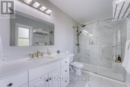 833 Talbot Road E, Leamington, ON - Indoor Photo Showing Bathroom