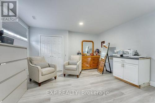 833 Talbot Road E, Leamington, ON - Indoor