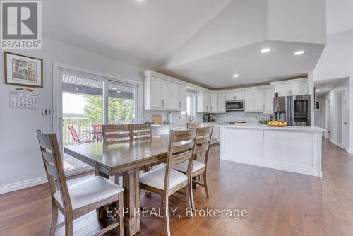 833 Talbot Road E, Leamington, ON - Indoor Photo Showing Dining Room