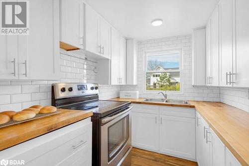 7 Porter Street, Prince Edward County, ON - Indoor Photo Showing Kitchen With Double Sink