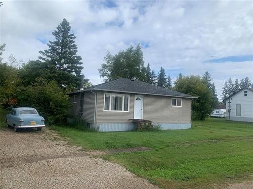 208 First Street E, Sandy Lake, MB - Outdoor