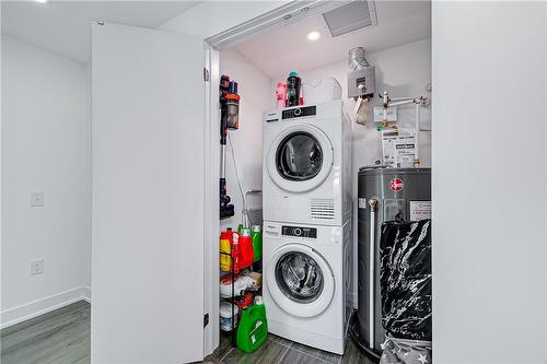 8 Culinary Lane|Unit #201, Barrie, ON - Indoor Photo Showing Laundry Room