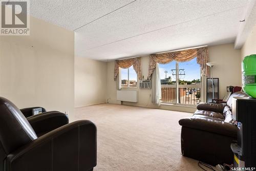 321 4045 Rae Street, Regina, SK - Indoor