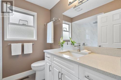 1370 14Th Street, West Vancouver, BC - Indoor Photo Showing Bathroom