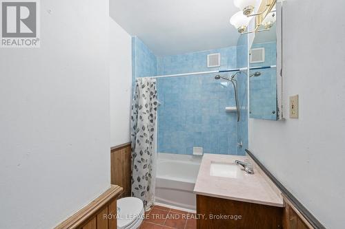 538 Chester Street, London, ON - Indoor Photo Showing Bathroom