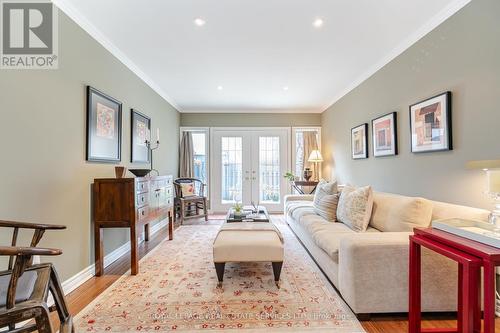 331 Robinson Street, Oakville (Old Oakville), ON - Indoor Photo Showing Living Room