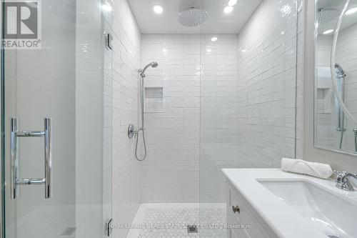 331 Robinson Street, Oakville (Old Oakville), ON - Indoor Photo Showing Bathroom