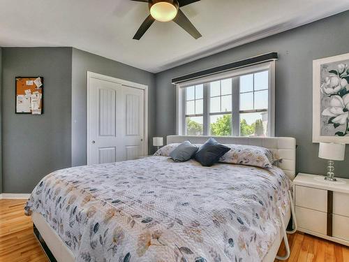 Master bedroom - 11395 Rue Maisonneuve, Mirabel, QC - Indoor Photo Showing Bedroom