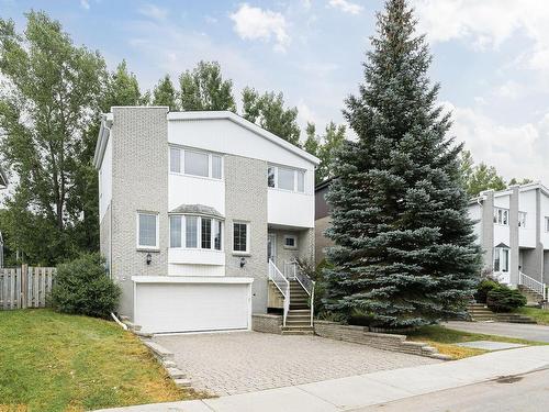 Frontage - 28 Av. Greystone, Pointe-Claire, QC - Outdoor