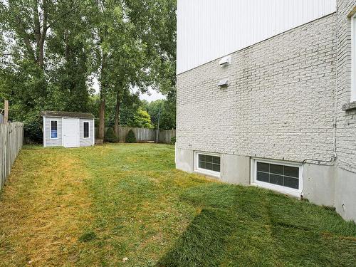 Exterior entrance - 28 Av. Greystone, Pointe-Claire, QC - Indoor Photo Showing Other Room