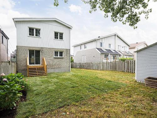 Backyard - 28 Av. Greystone, Pointe-Claire, QC - Outdoor