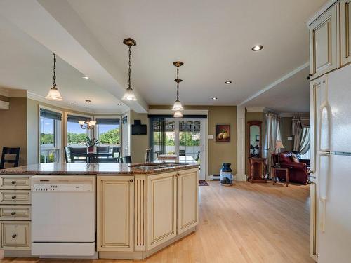 Kitchen - 5 1Re Avenue, Laval (Auteuil), QC - Indoor Photo Showing Kitchen