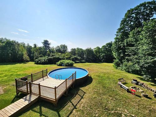 Pool - 101 Ch. Welden, Grenville-Sur-La-Rouge, QC - Outdoor With Above Ground Pool With Backyard