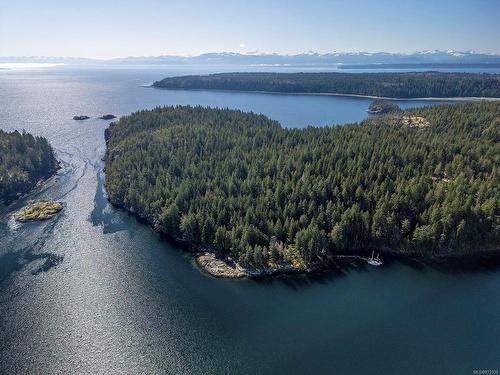 651 Gorge Harbour, Cortes Island, BC 