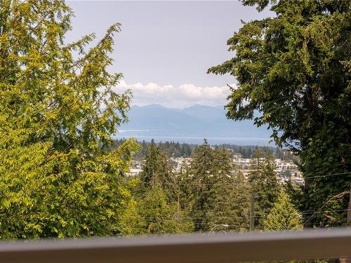 2241 Leighton Rd, Nanaimo, BC 