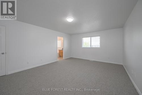 2941 Paulkane Chase, London, ON - Indoor Photo Showing Other Room