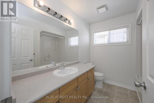 2941 Paulkane Chase, London, ON - Indoor Photo Showing Bathroom