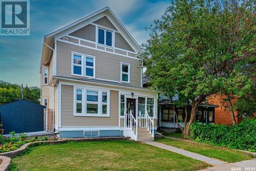 518 12Th Street E, Saskatoon, SK - Outdoor With Facade