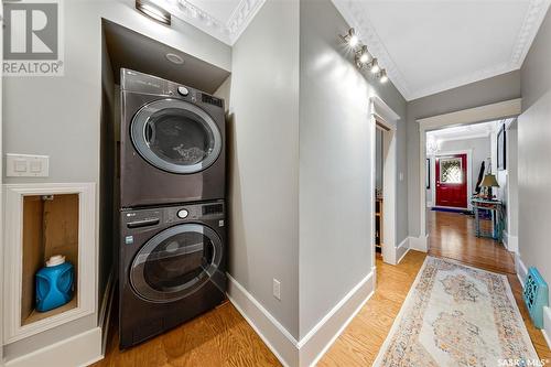 518 12Th Street E, Saskatoon, SK - Indoor Photo Showing Laundry Room