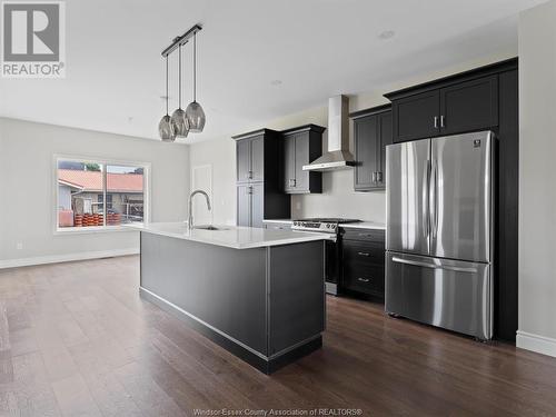 1904 Villa Canal, Ruthven, ON - Indoor Photo Showing Kitchen With Upgraded Kitchen