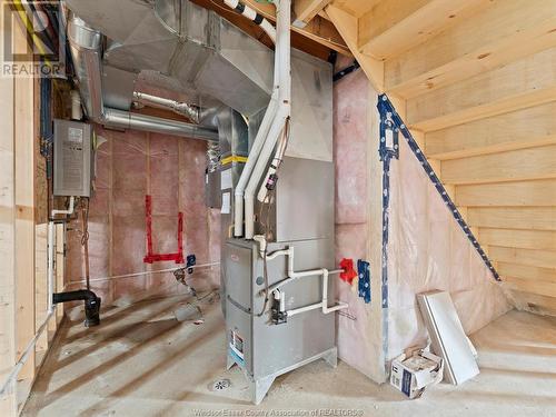 1904 Villa Canal, Ruthven, ON - Indoor Photo Showing Basement