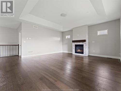 1904 Villa Canal, Ruthven, ON - Indoor Photo Showing Living Room With Fireplace