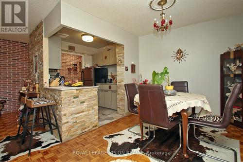 202 - 3065 Queen Frederica Drive, Mississauga (Applewood), ON - Indoor Photo Showing Dining Room