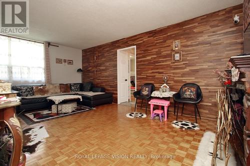 202 - 3065 Queen Frederica Drive, Mississauga (Applewood), ON - Indoor Photo Showing Other Room