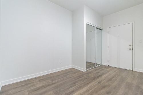 4040 Upper Middle Road|Unit #417, Burlington, ON - Indoor Photo Showing Other Room