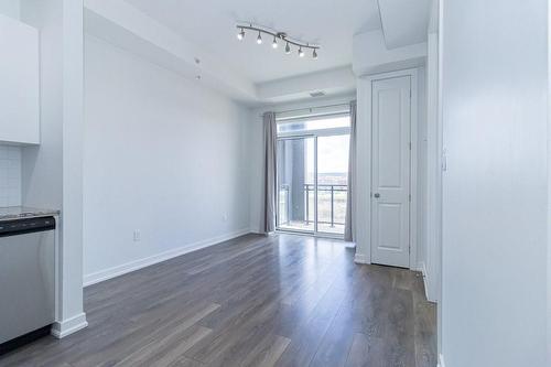 4040 Upper Middle Road|Unit #417, Burlington, ON - Indoor Photo Showing Other Room