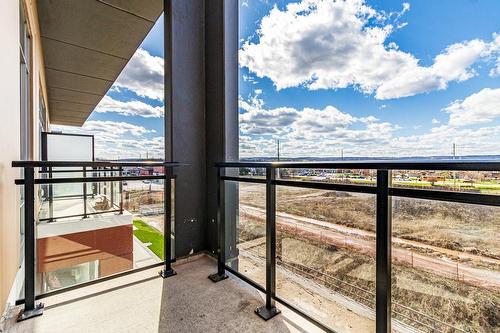 4040 Upper Middle Road|Unit #417, Burlington, ON - Outdoor With View