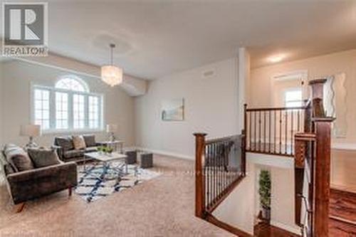 313 Zeller Drive, Kitchener, ON - Indoor