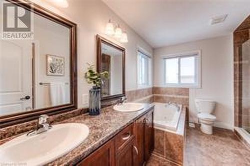 313 Zeller Drive, Kitchener, ON - Indoor Photo Showing Bathroom