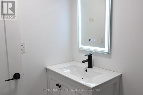 113 Mackey Drive, Whitby (Lynde Creek), ON - Indoor Photo Showing Bathroom