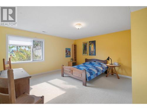 5550 Rittich Road, Kelowna, BC - Indoor Photo Showing Bedroom