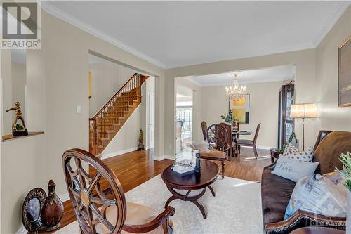 1924 Lobelia Way, Ottawa, ON - Indoor Photo Showing Living Room