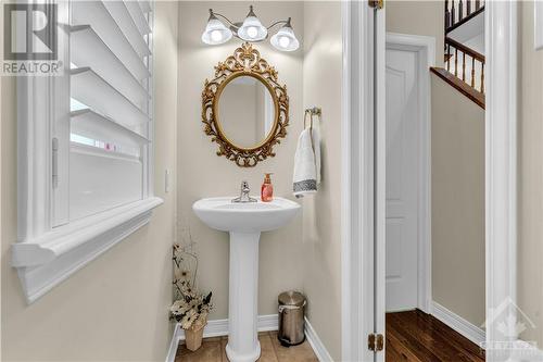 1924 Lobelia Way, Ottawa, ON - Indoor Photo Showing Bathroom