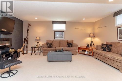 53 Augusta Crescent, St. Thomas, ON - Indoor Photo Showing Living Room