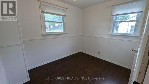 9572 Belmont Road, Central Elgin (New Sarum), ON - Indoor Photo Showing Other Room