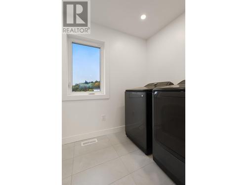 165 Wakita Street, Kitimat, BC - Indoor Photo Showing Laundry Room