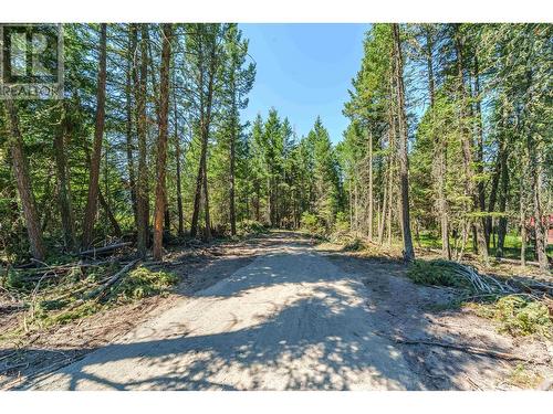 Lot A Anzeeon Road, 108 Mile Ranch, BC 