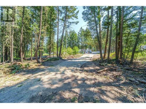 Lot A Anzeeon Road, 108 Mile Ranch, BC 