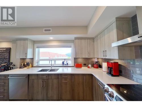 131 Harbourfront Drive Ne Unit# 503, Salmon Arm, BC - Indoor Photo Showing Kitchen